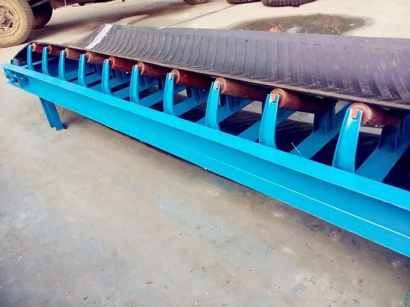 慣性振動(dòng)輸送機(jī)特點(diǎn)及應(yīng)用解析，明白了嗎？